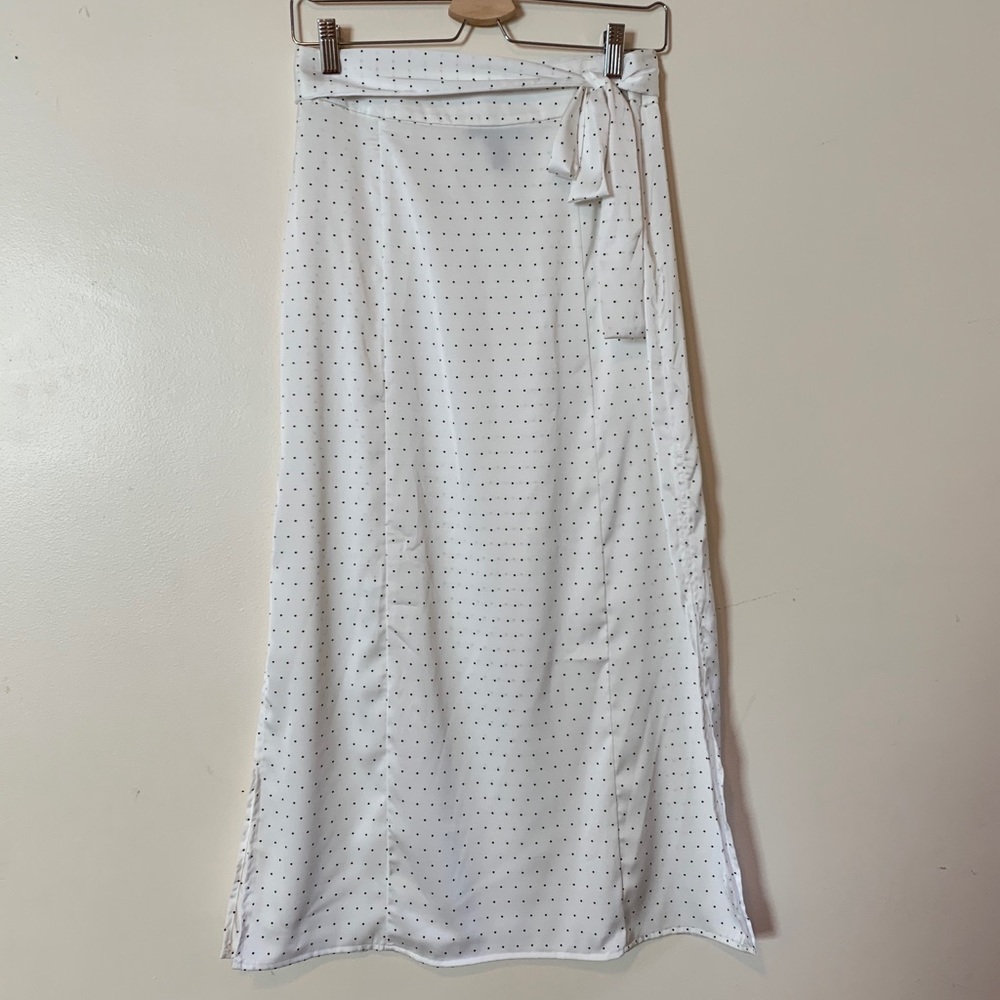 Forever 21 Silky Double Sided Leg Slit Skirt